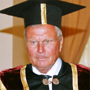 Хан Хельмут (Hahn Helmut)